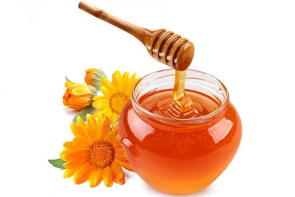 Công dụng của tinh bột nghệ và mật ong trong làm đẹp
